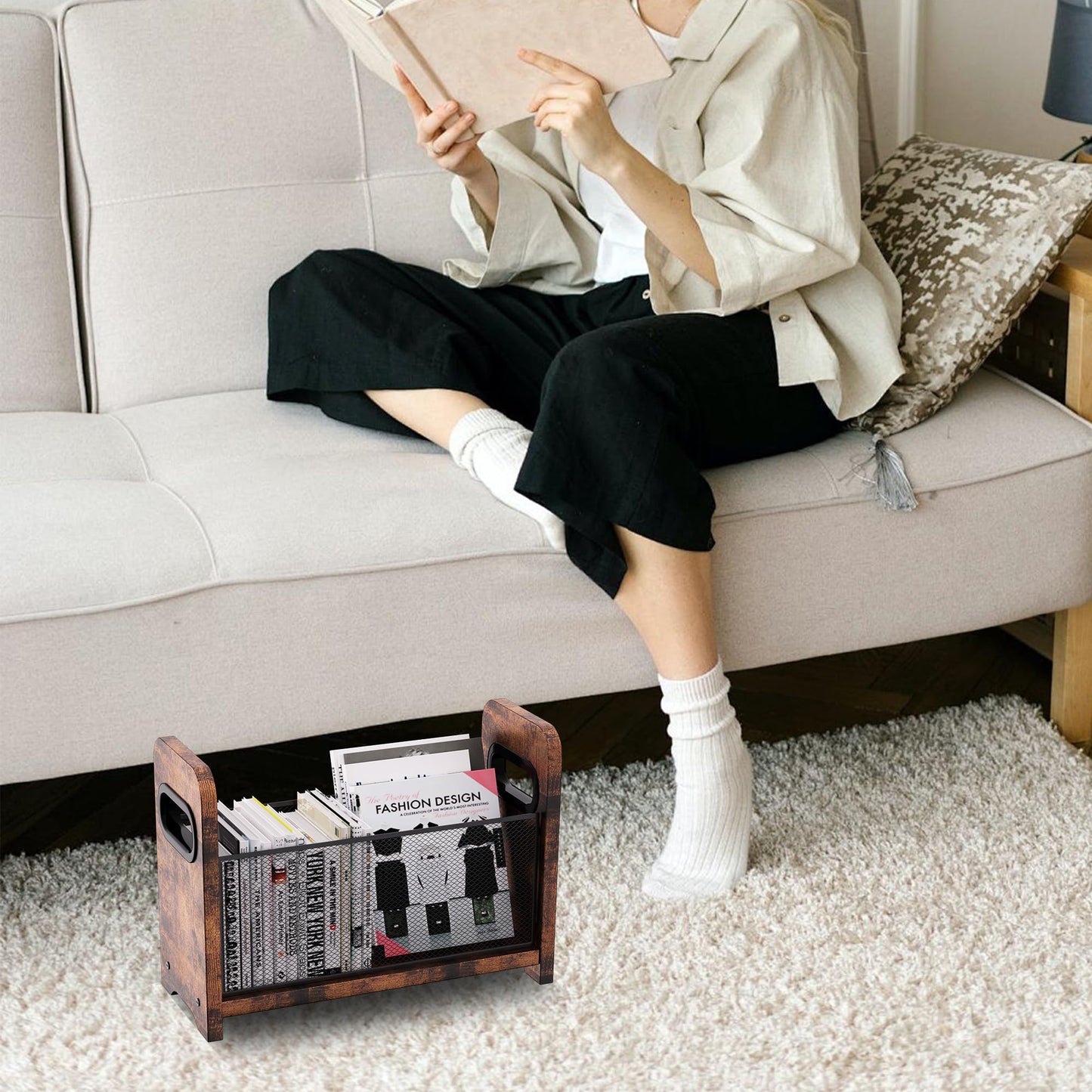 ASIFMTHOT Wood Magazine Holder & Rack - Retro Brown Mesh Storage Basket for Books, Newspapers, Files - Desk/Floor Organizer