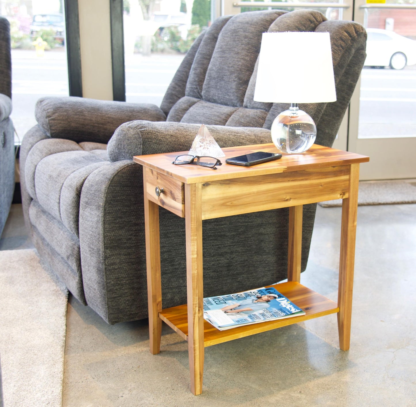 Fairway Avenue Home 2-Tier Solid Acacia Recliner Table w/Drawer (Natural)