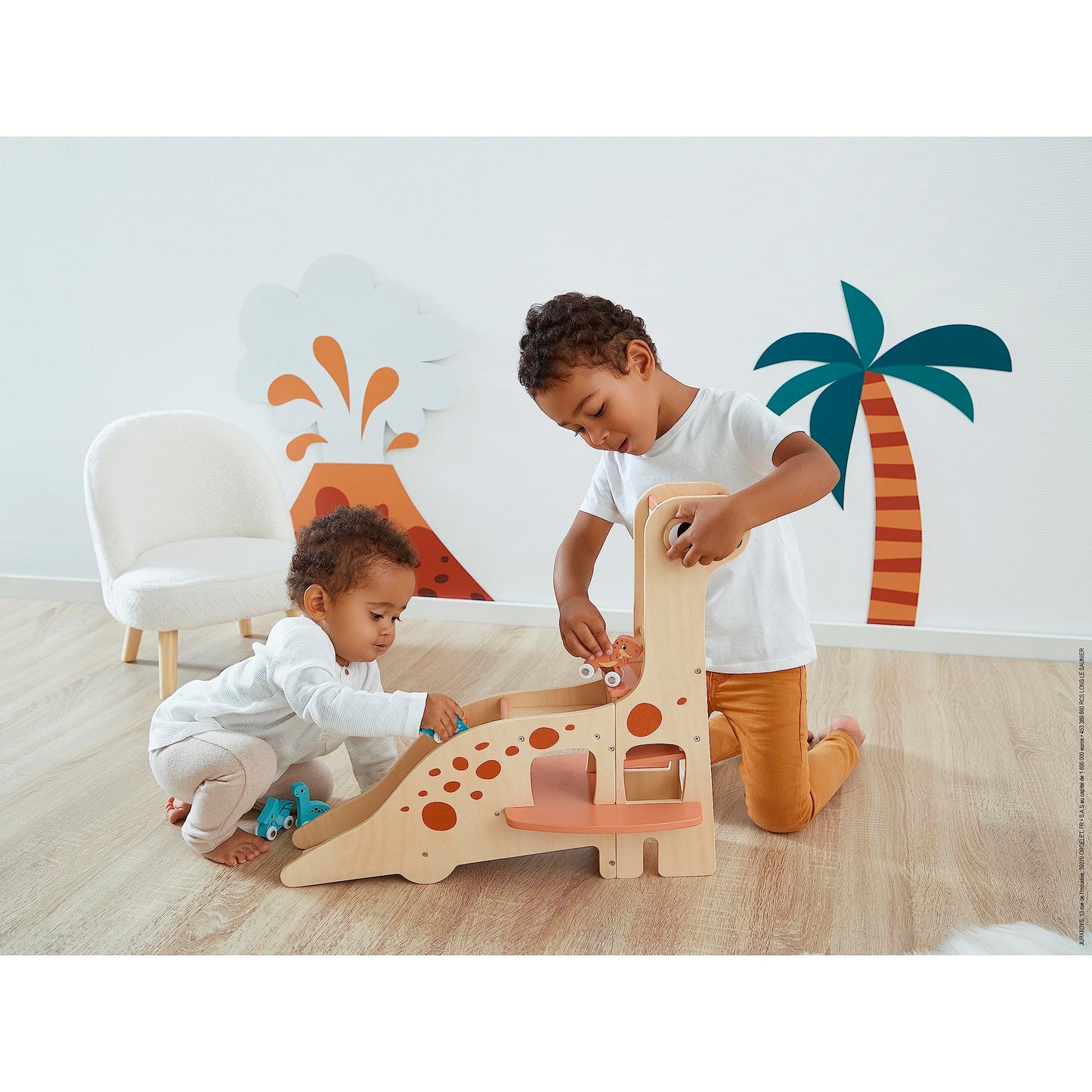 Janod - Dino Wooden Dinosaur Garage - Imaginative Play - Encourages Creativity and Storytelling - Enhances Motor Skills Design, Safe for Kids - Ages 2-6 Years - J05835