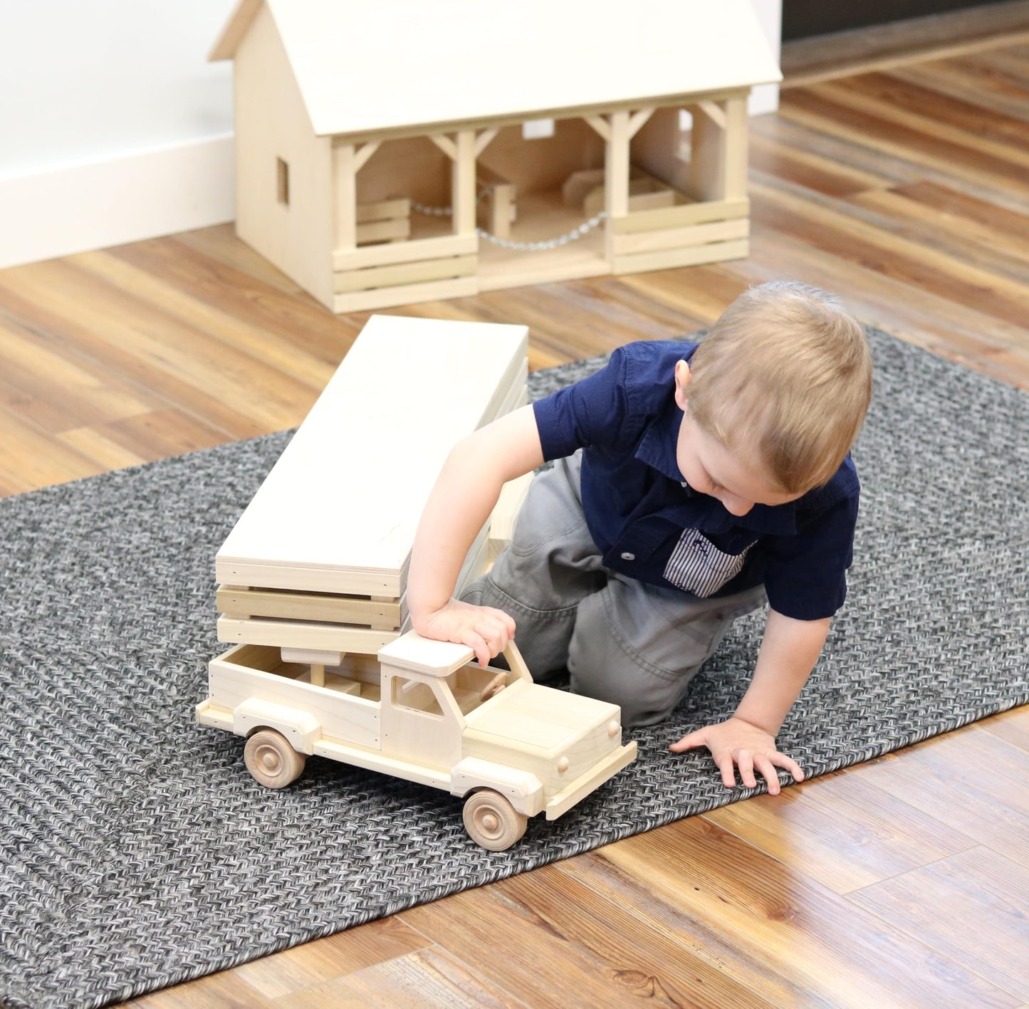 AmishToyBox.com Wooden Toy Pickup Truck & Gooseneck Horse Trailer Set