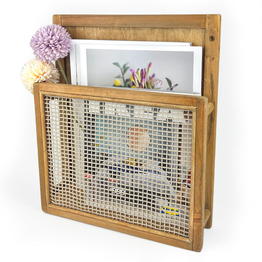Pubgeer Wooden Wall Mounted Magazine Rack, Boho Style Wall File Organizer, File Holder For Entryway Living Room Kids’ room and Office, Magazine Holder, Hanging Mail Organizer (Brown)