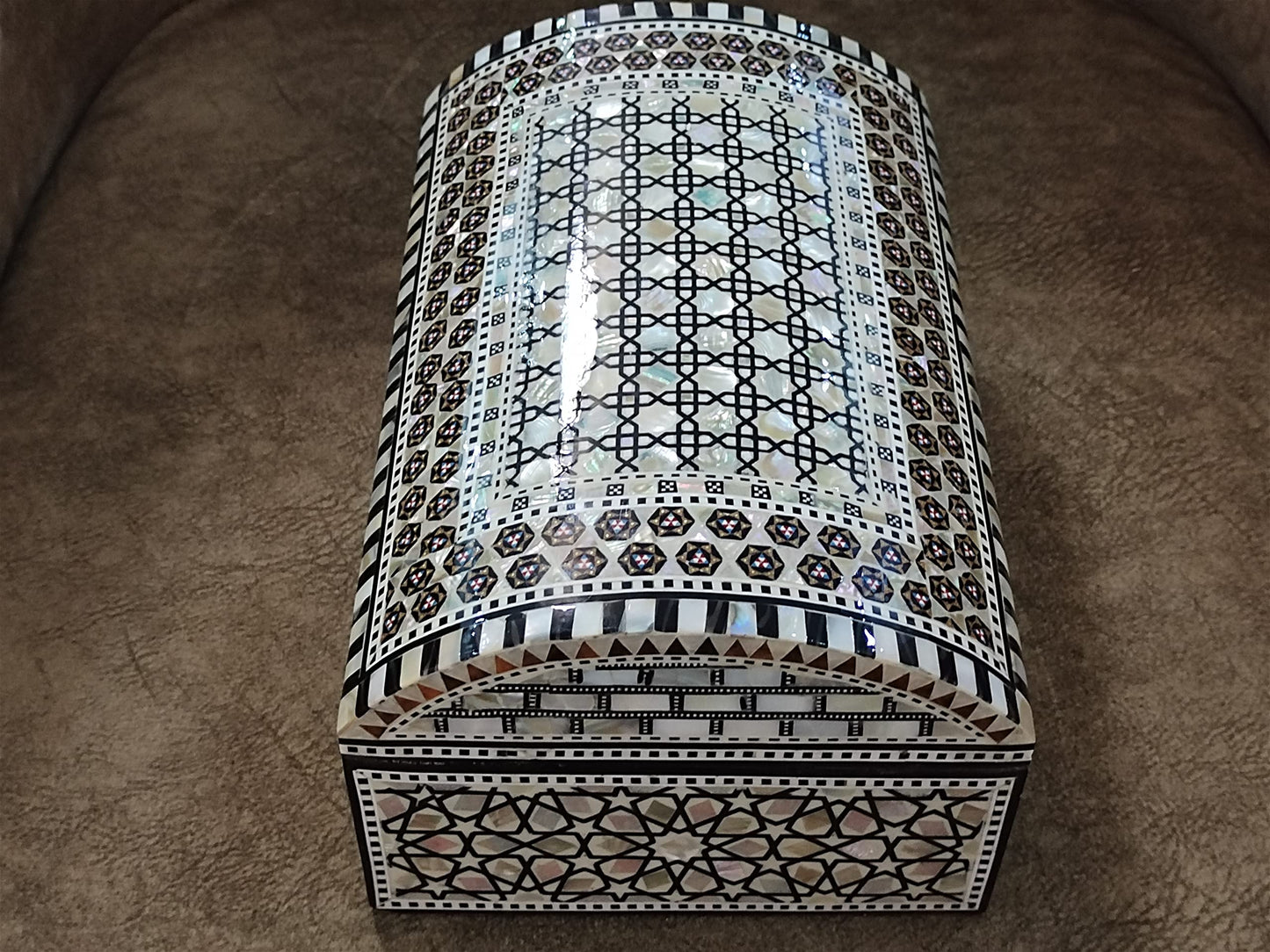 FAMA.store Handmade Egyptian Jewelry Box – Mother of Pearl Inlay – Decorative Wooden Trinket Box for Women Oriental Keepsake Storage Organizer (11" x 7.2" x 5.2" inch M07)